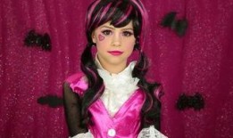 吸血怪魔在线观看,在线惊悚之旅